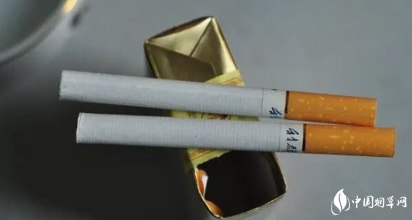 软蓝利群香烟价格表图 软蓝利群香烟报价18元/盒