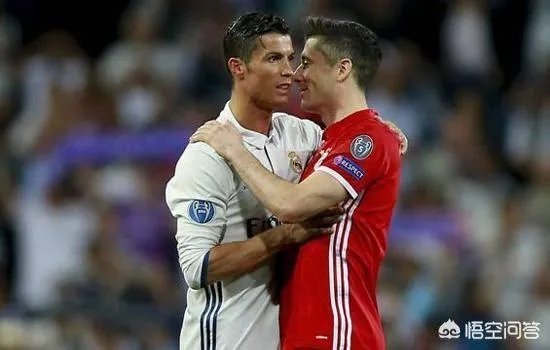 莱万多夫斯基作为一个全能中锋，更有9分钟5球的神迹。为什么感觉他的名气不是很大？