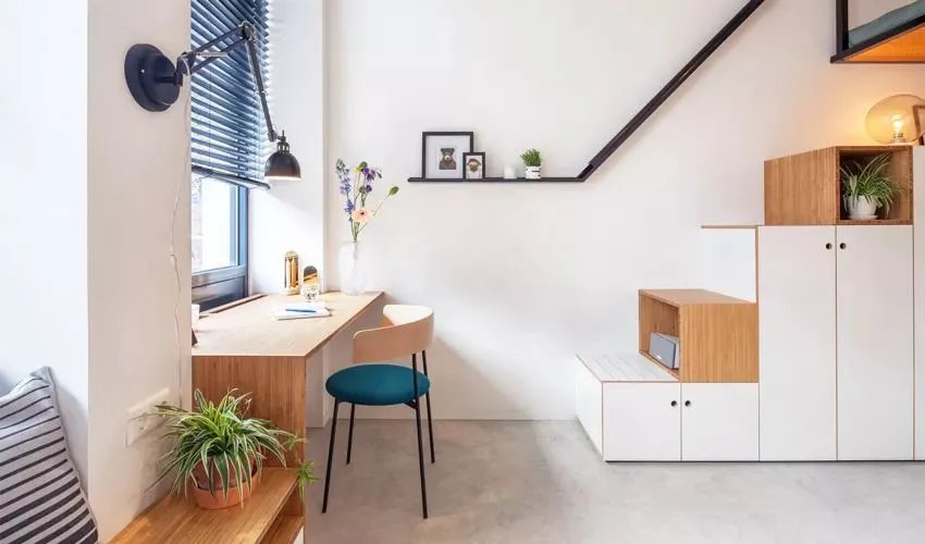 环球家居悬吊式卧室,书柜式阶梯，都是小空间好招数！