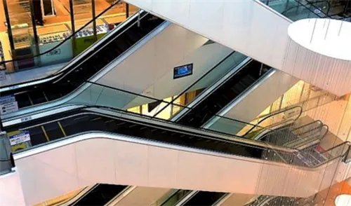 自动扶梯坡度是多少