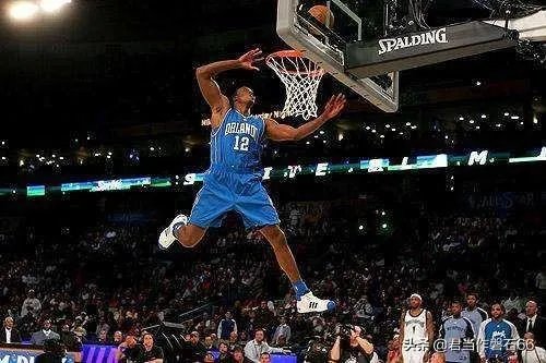 现役字母哥真的强于巅峰霍华德吗？