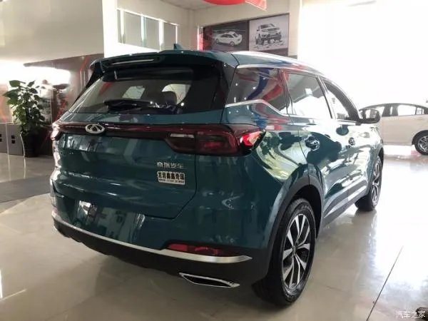 到店看车,多方位欣赏全新一代瑞虎7的身姿!