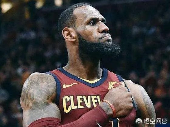 如何看待ESPN给出的“库里换防詹姆斯的54个回合，詹姆斯得到12分”这个数据？