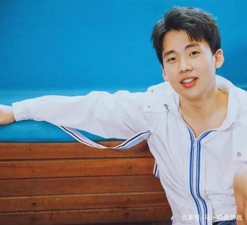 为什么郭麒麟现在登上了这么多的综艺，背后到底有谁在为其撑腰？