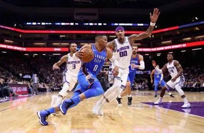 18分8篮板单挑雷霆三巨头，灰熊后悔送走兰多夫了吗？