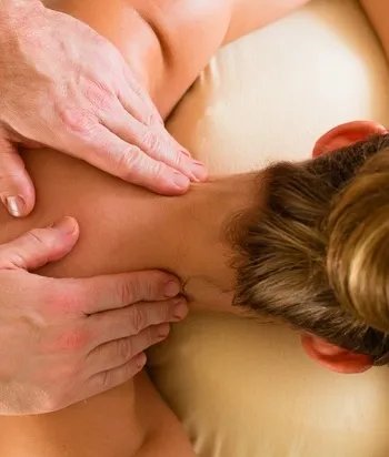 6个减肥瑜伽动作 让你越来越瘦(图)