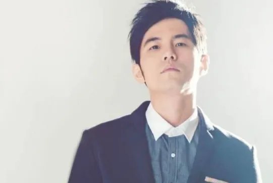 《烟花易冷》为什么被禁了?