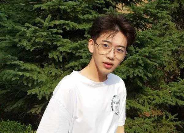 费启鸣上快本，费启鸣都有哪些作品？