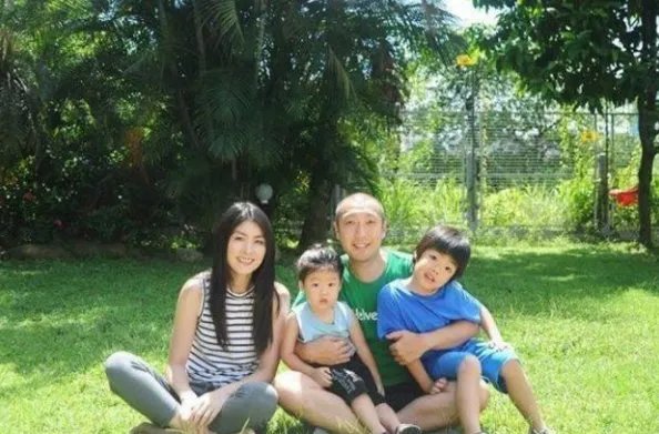 土豪和豪门的差距有多大?李湘炫富却被她打了脸,她是谁?