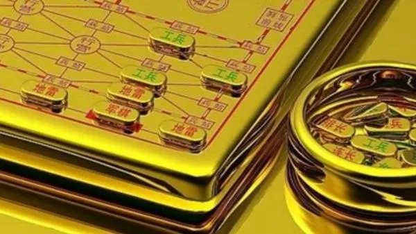 军棋中只有工兵能挖地雷吗？？