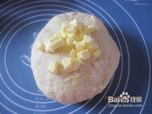 韩国烤馒头的简易配方及做法是什么？