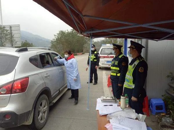 百色疫情快速上升，百色14天内出来的人去哪了?