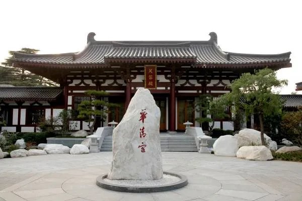 景区要求残疾人展示残疾部位，这是否是对游客的不尊重？