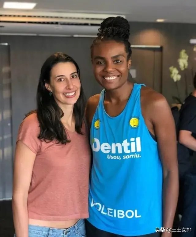 巴西女排两届奥运冠军功勋老将谢拉和法比亚娜回归，她们的复出前景如何？