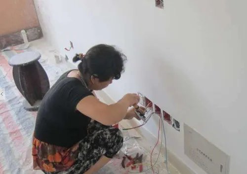 如何自己装修房子 自己装修房子的步骤