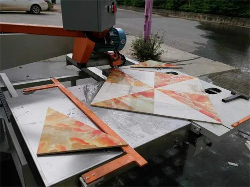 没有工具怎么切割瓷砖