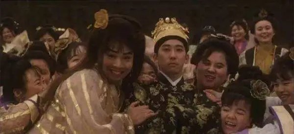 清朝的妃子都是选出来的，留下的照片为何不好看？