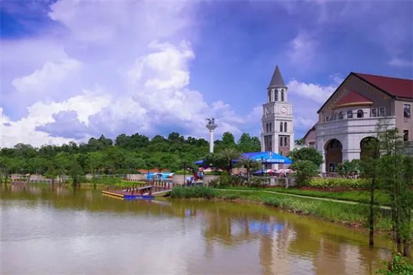佛山十大风景名胜排行榜：千灯湖上榜，第八适合夏天去