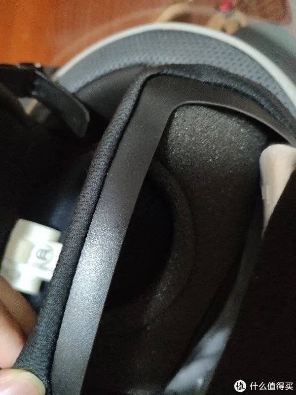 哪家头盔值得买？永恒、LS2、BEON三家对比测试