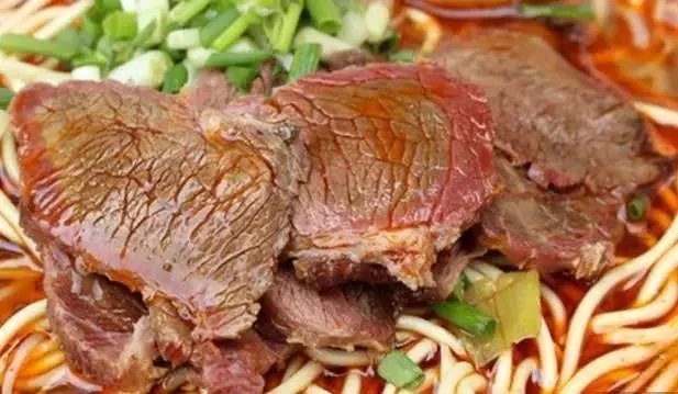 襄阳有哪些美食街，有哪些特色菜？