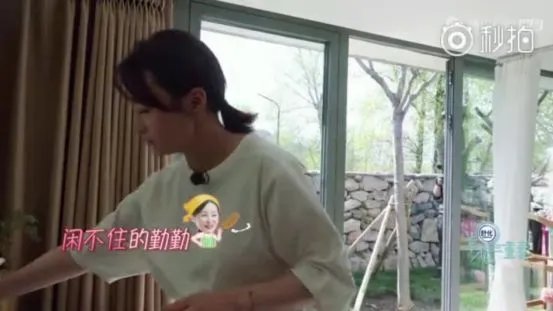 结婚十几年也可以很浪，日常互怼相处，蒋勤勤和陈建斌相处的是什么模式？