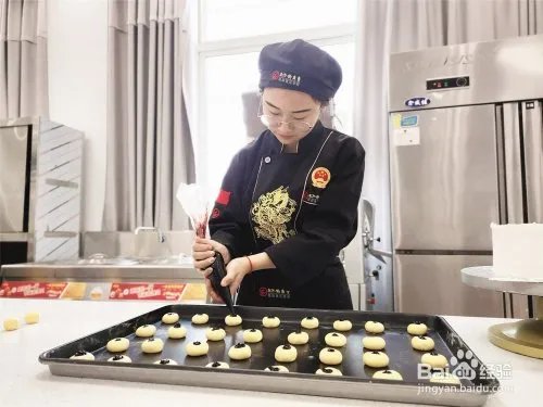 如何学习做蛋糕？