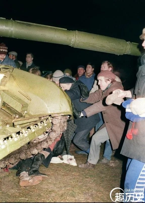 1991维尔纽斯事件：预示着苏联帝国崩溃的开始