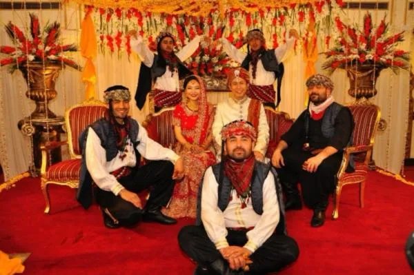 在巴基斯坦为何结婚时新娘子不可以笑？