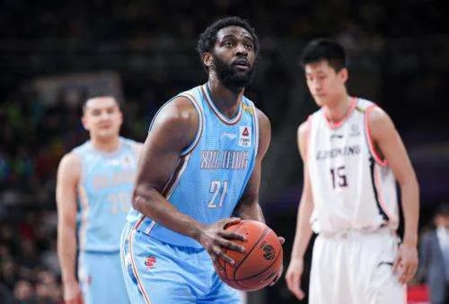 新疆男篮为何放弃克拉克?