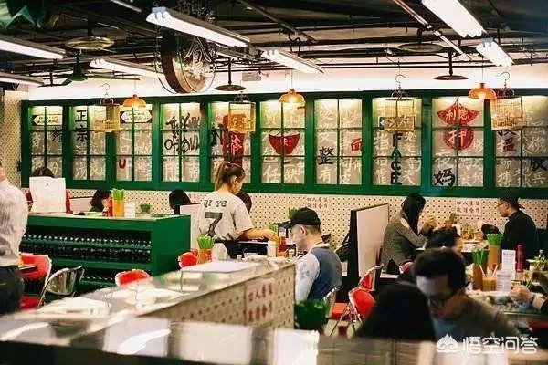 一线明星开餐饮店,为何总是好景不长?