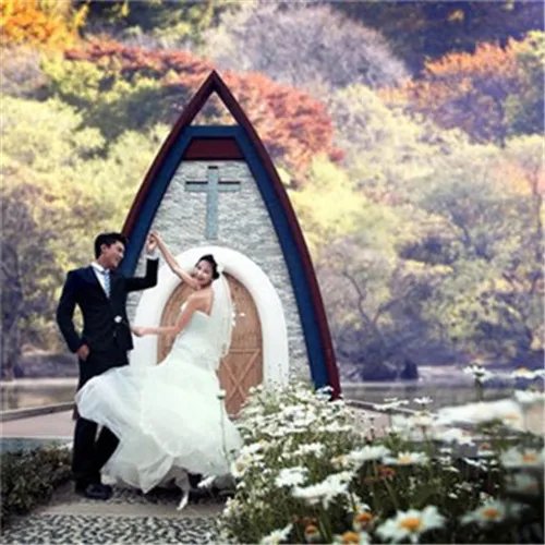 结婚司仪台词欣赏 请一个婚礼司仪多少钱