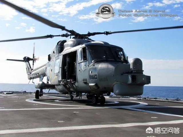 “山猫”轻型直升机