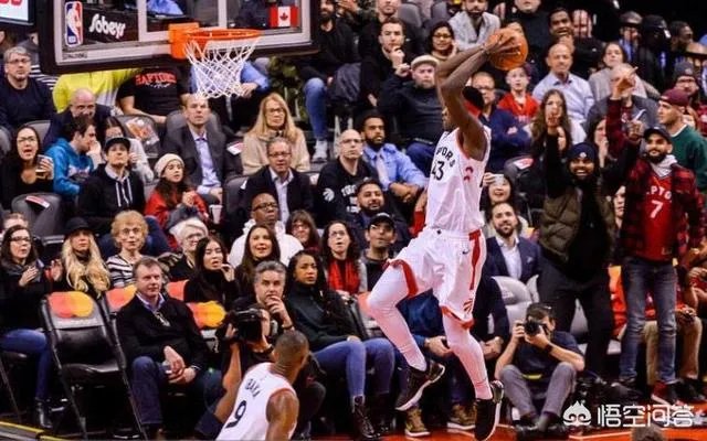 西亚卡姆这个赛季表现怎么样?