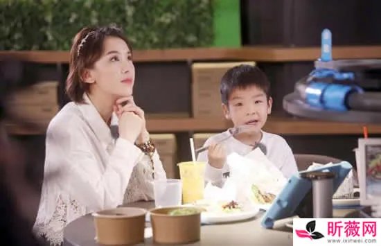 黄圣依的老公杨子做什么的 为什么这么有钱