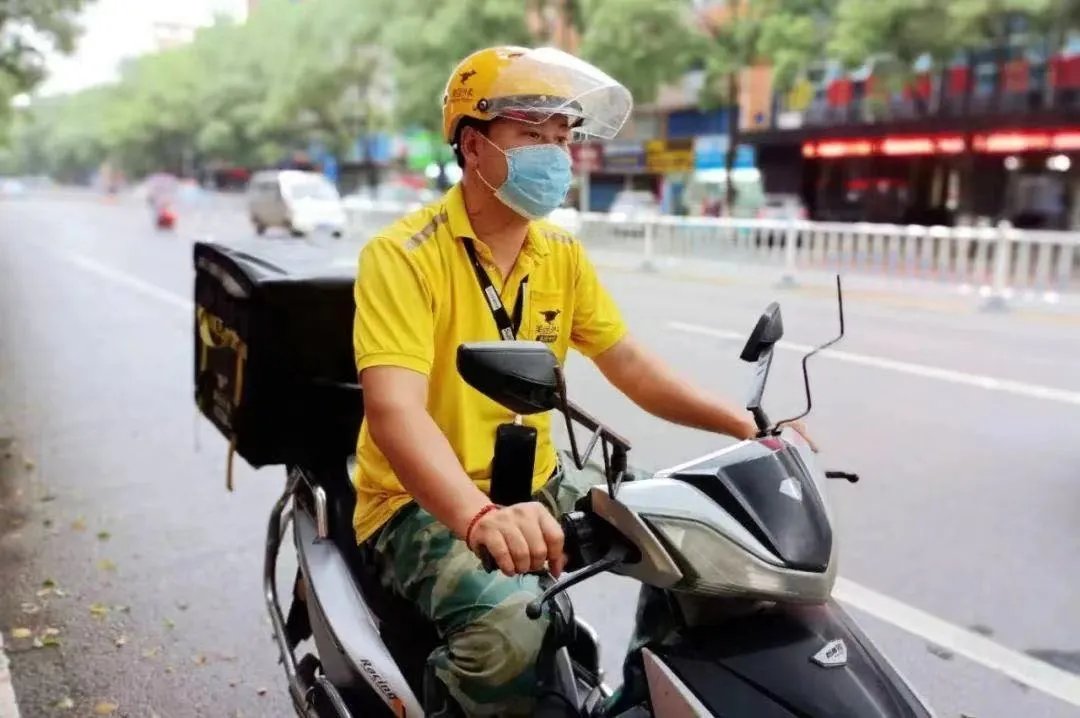 外卖小哥跑腿送红酒被骗488元，这又是一个怎样的新骗局？