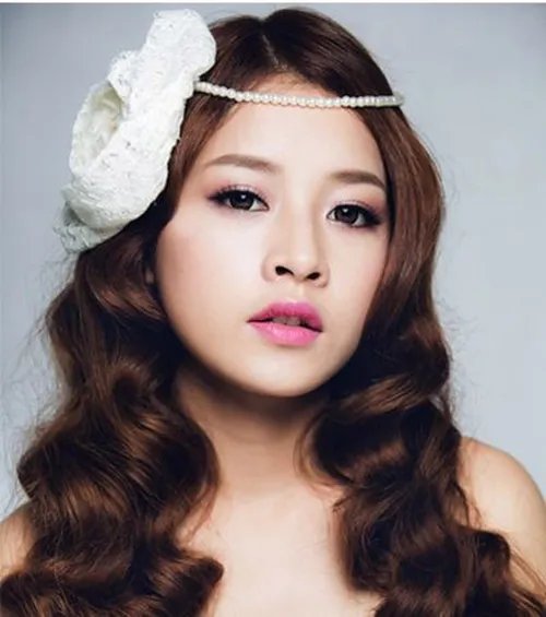 圆脸适合什么新娘发型图片  圆脸适合什么新娘造型