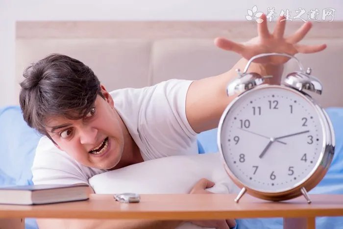 下三白眼的男人性格和命运,重义气重感情