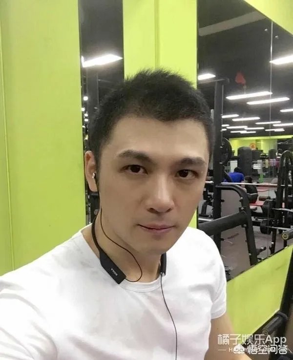 还记得《红苹果乐园》吗？里面的男主你最喜欢谁？