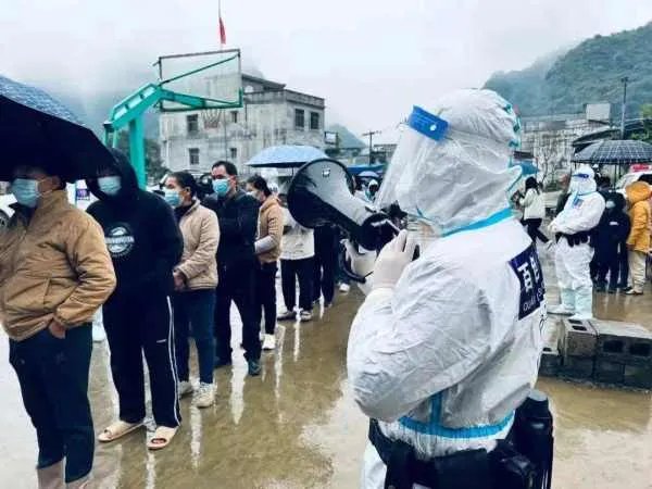 百色疫情快速上升，百色14天内出来的人去哪了?