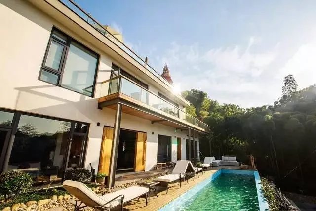 【莫干山民宿游学】探秘裸心堡等8大网红民宿的经营之道，学习7位行业大咖的民宿“真经”