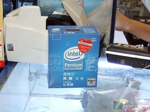 E7300价格突破800元 AMD旗舰四核涨价