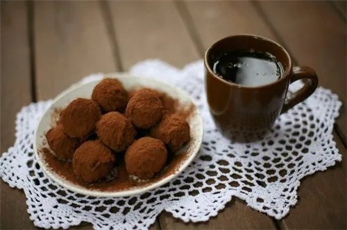 手工巧克力制作方法 常见的巧克力制作详解