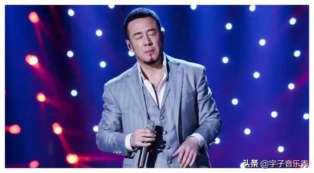网红怒怼杨坤，你认为杨坤的音乐成就怎么样？