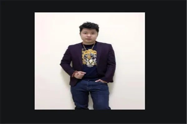 中国十大网络作家富豪：月关上榜，唐家三少第一