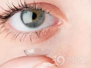 丰胸杯乳房按摩器 理性对待丰胸按摩器