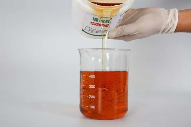 使用卡本科技的粘钢胶和灌钢胶有什么异同点呢？