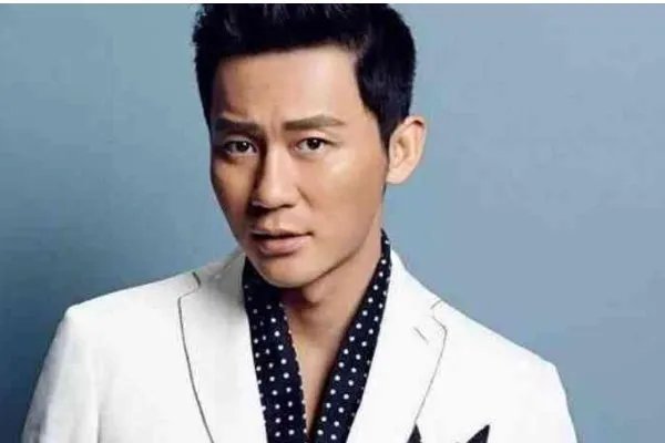 李晨“插刀教”事件最后是怎么平息的？