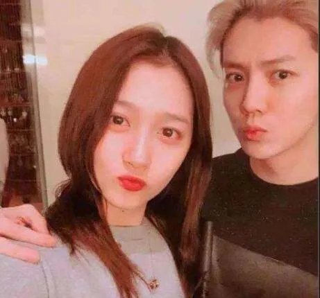 关晓彤鹿晗深夜激吻被拍,关晓彤对此作何回应?