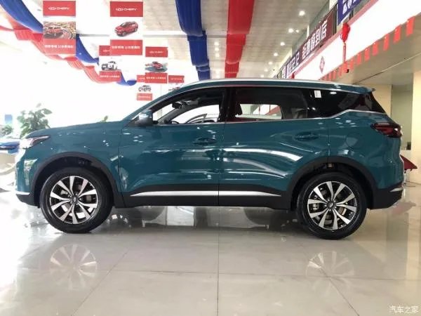 到店看车,多方位欣赏全新一代瑞虎7的身姿!