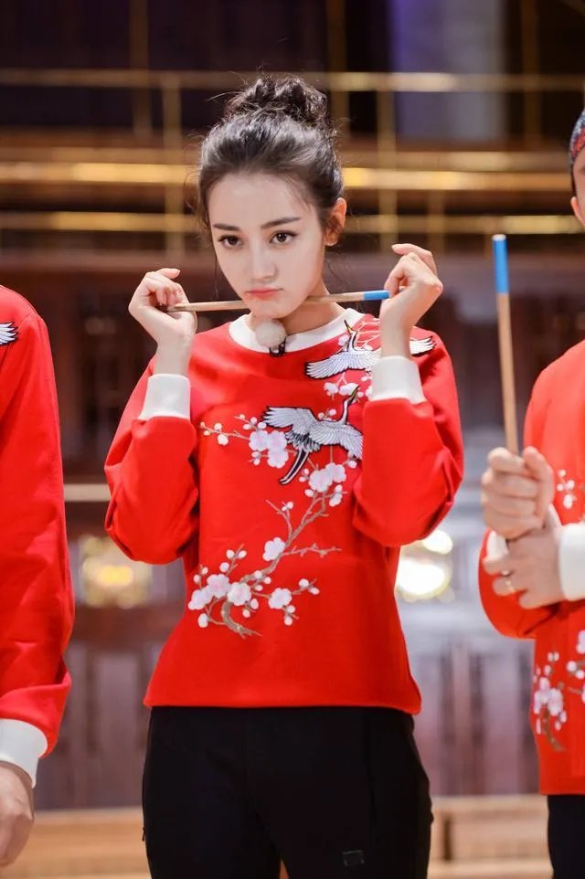 迪丽热巴演技好，她到底有多敬业？